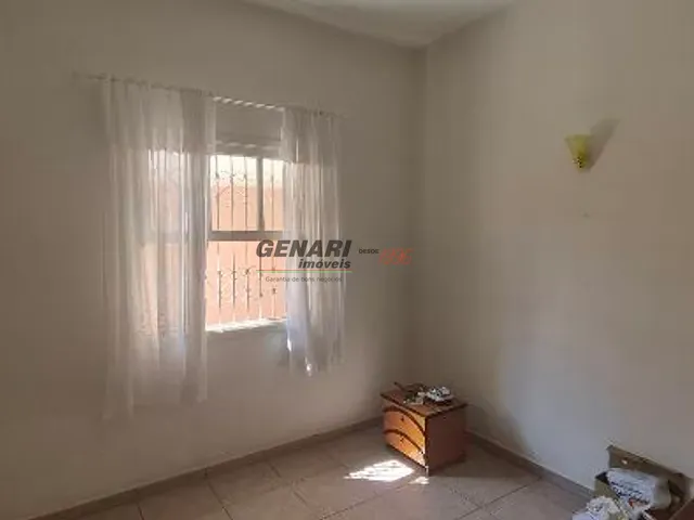 Casa com 560m² 4 quartos e 2 banheiros, à venda, no bairro Centro em Indaiatuba