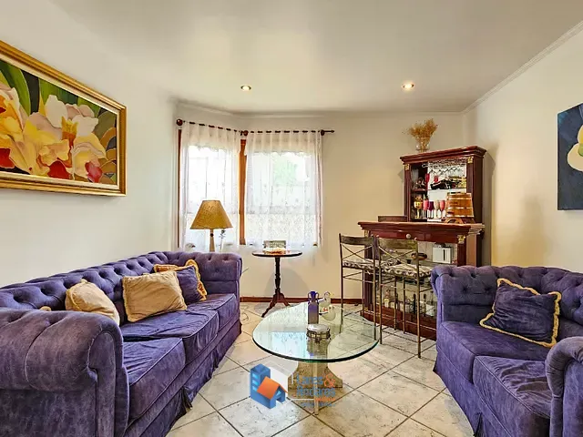 Casa com 360m² 4 quartos e 5 banheiros, à venda, no bairro Alphaville em Santana De Parnaíba