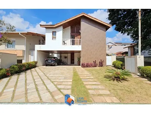 Casa com 360m² 4 quartos e 5 banheiros, à venda, no bairro Alphaville em Santana De Parnaíba