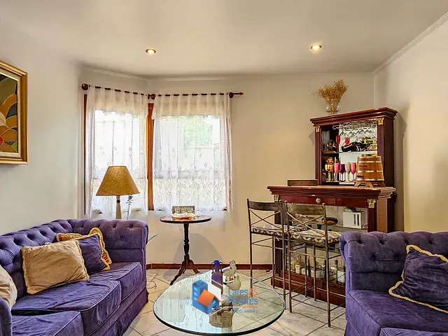 Casa com 360m² 4 quartos e 5 banheiros, à venda, no bairro Alphaville em Santana De Parnaíba