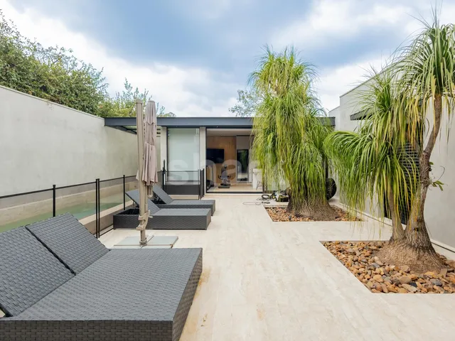 Casa com 563m² 4 quartos e 7 banheiros, à venda ou para alugar, no bairro Alphaville Residencial Dois em Barueri