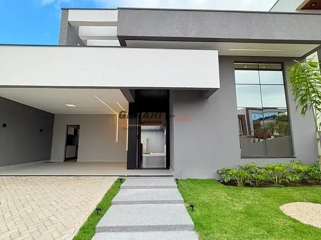 Casa com 300m² 3 quartos e 5 banheiros, à venda, no bairro Residencial London Park em Indaiatuba
