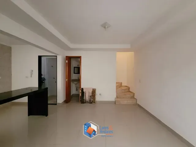 Casa com 45m² 2 quartos e 3 banheiros, à venda, no bairro Vila Gustavo em São Paulo