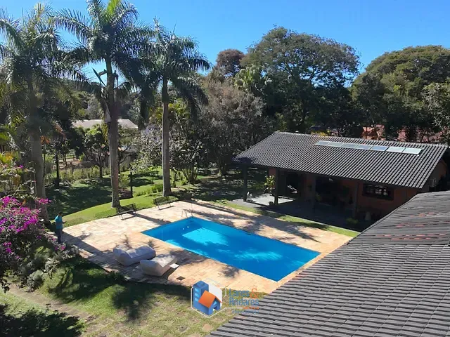 Casa com 282m² 4 quartos e 4 banheiros, à venda, no bairro Condomínio Nautico Piracaia em Piracaia