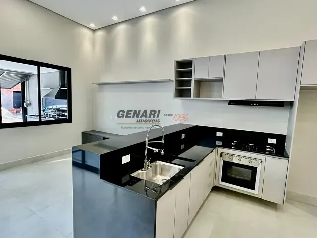 Casa com 150m² 3 quartos e 2 banheiros, à venda, no bairro Jardim Bom Sucesso em Indaiatuba