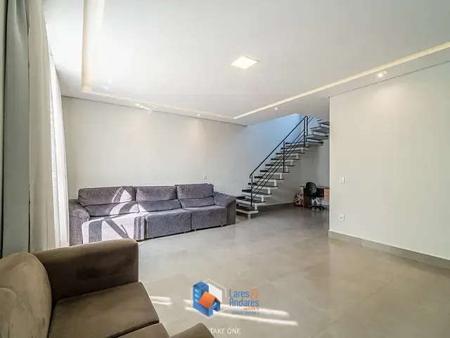 Casa com 150m² 3 quartos e 4 banheiros, à venda, no bairro Jardim Park Real em Indaiatuba