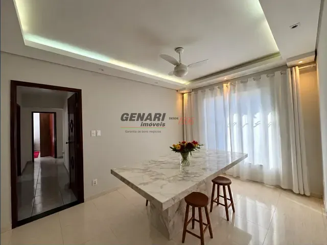 Casa com 360m² 4 quartos e 3 banheiros, à venda, no bairro Vila Avaí em Indaiatuba