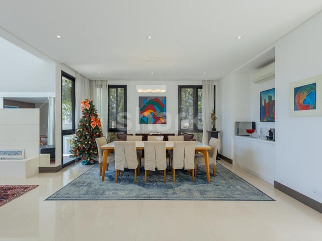 Casa com 490m² 4 quartos e 6 banheiros, à venda, no bairro Alphaville em Santana de Parnaíba