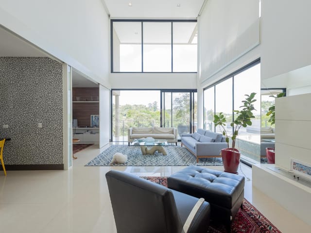 Casa com 490m² 4 quartos e 6 banheiros, à venda, no bairro Alphaville em Santana de Parnaíba