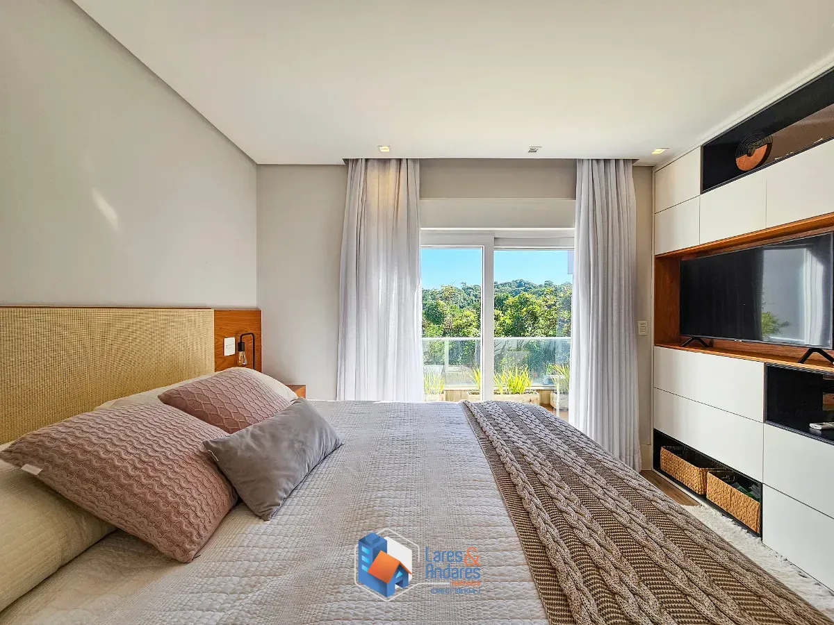 Casa, 4 quartos, 370 m² - Foto 44