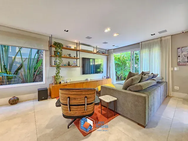 Casa com 480m² 4 quartos e 6 banheiros, à venda, no bairro Alphaville em Santana De Parnaíba