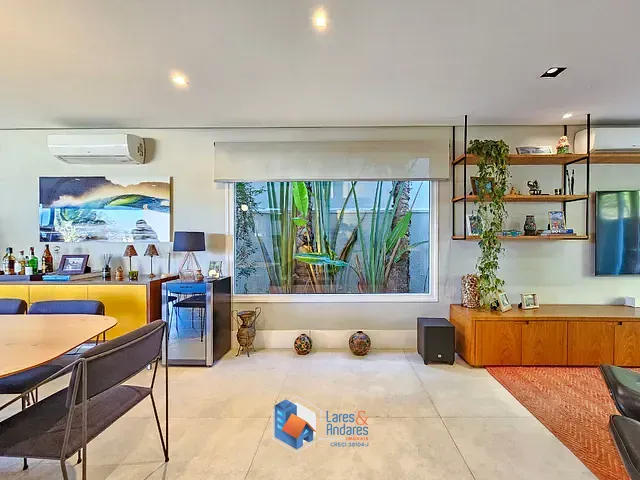 Casa com 480m² 4 quartos e 6 banheiros, à venda, no bairro Alphaville em Santana De Parnaíba