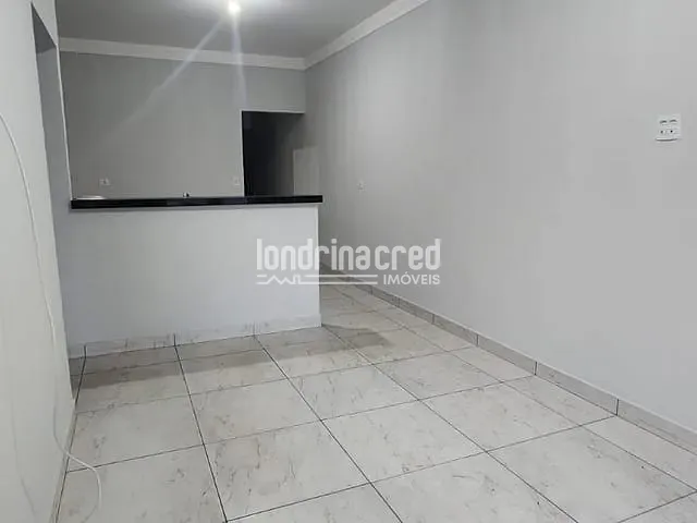 Casa com 136m² 3 quartos e 1 banheiro, à venda, no bairro Coliseu em Londrina