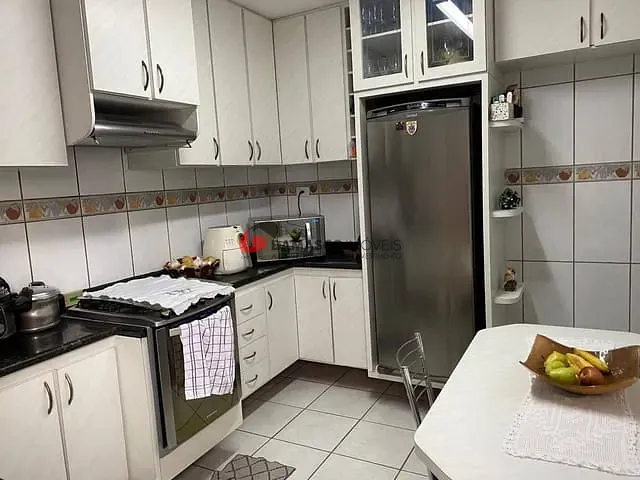 Casa 4 quartos e 3 banheiros, à venda, no bairro Santa Paula em São Caetano do Sul