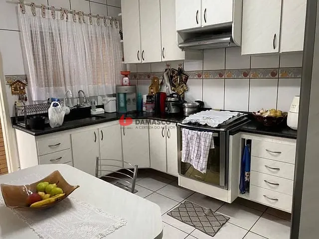 Casa 4 quartos e 3 banheiros, à venda, no bairro Santa Paula em São Caetano do Sul