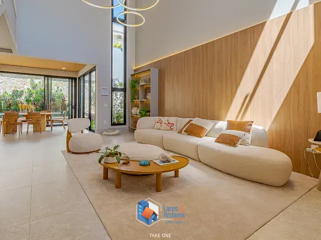 Casa com 488m² 3 quartos e 5 banheiros, à venda, no bairro Pinheiro em Valinhos