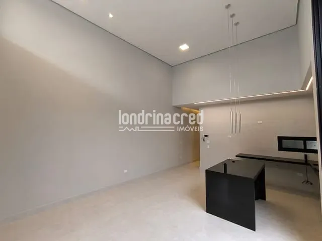 Casa com 210m² 3 quartos e 3 banheiros, à venda, no bairro Dom Pedro em Londrina