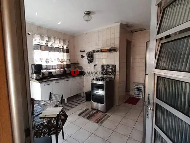 Casa com 200m² 5 quartos e 4 banheiros, à venda, no bairro Vila Alpina em São Paulo