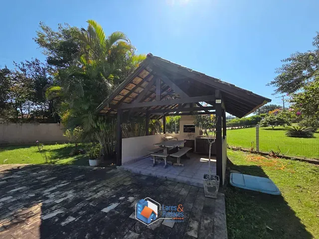 Casa com 1067m² 3 quartos e 2 banheiros, à venda, no bairro São João do Rio Vermelho em Florianópolis
