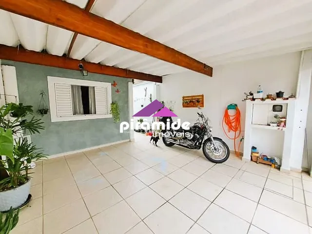 Casa com 125m² 3 quartos e 2 banheiros, à venda, no bairro Jardim das Cerejeiras em São José dos Campos