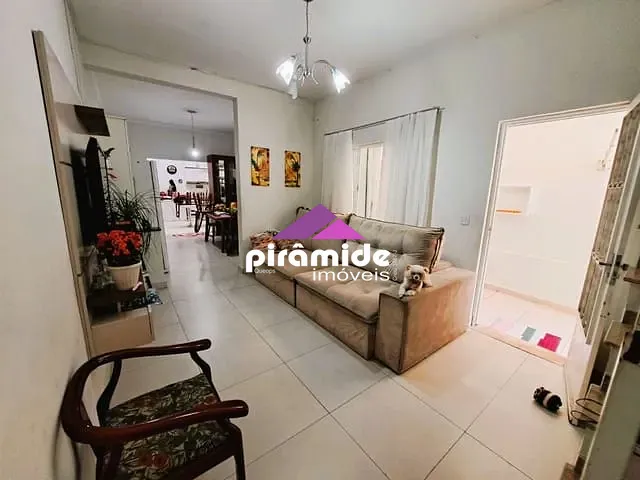Casa com 125m² 3 quartos e 2 banheiros, à venda, no bairro Jardim das Cerejeiras em São José dos Campos