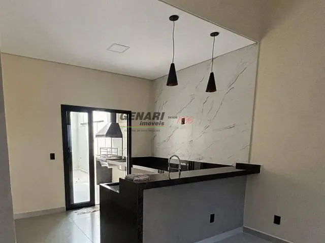Casa com 150m² 3 quartos e 2 banheiros, à venda, no bairro Jardim Bom Sucesso em Indaiatuba