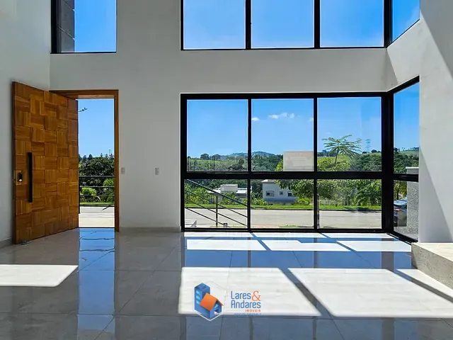 Casa com 530m² 4 quartos e 6 banheiros, à venda, no bairro Alphaville em Santana De Parnaíba