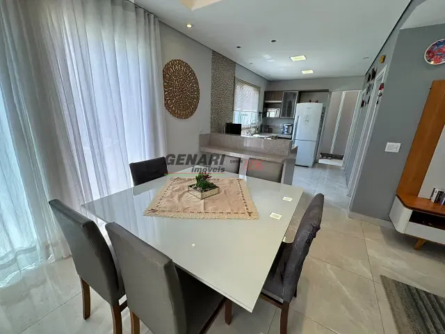 Casa com 300m² 3 quartos e 3 banheiros, à venda, no bairro Jardins do Império em Indaiatuba