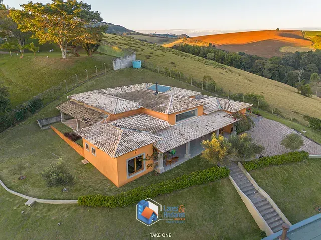 Casa com 5327m² 4 quartos e 8 banheiros, à venda, no bairro Condomínio Itaembu em Itatiba
