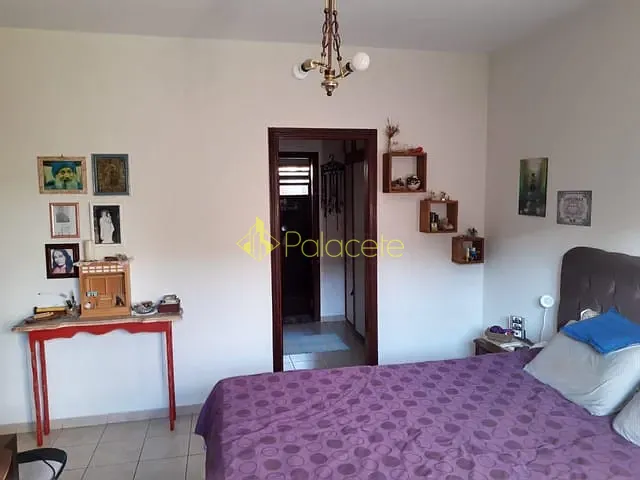 Casa com 1050m² 4 quartos e 4 banheiros, à venda, no bairro Socorro em Pindamonhangaba