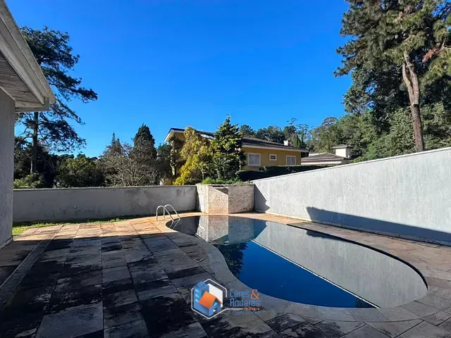 Casa com 453m² 5 quartos e 5 banheiros, à venda, no bairro Morada dos Pássaros em Barueri