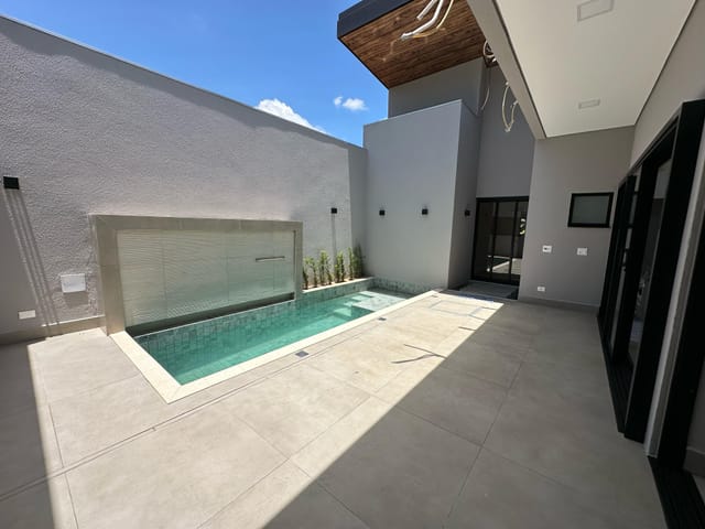 Foto do Casa - Casa à venda 3 Quartos, 3 Suites, 4 Vagas, 360M², Jardim Montecatini, Londrina - PR | Condominio Bella Vitta | Londrina Cred Imóveis