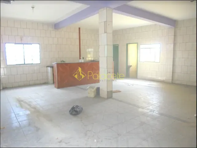 Casa com 316m² 5 quartos e 2 banheiros, à venda, no bairro Itaguaçú em Aparecida