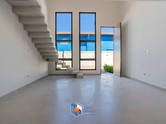 Casa com 150m² 3 quartos e 3 banheiros, à venda, no bairro Parque Rural Fazenda Santa Cândida em Campinas