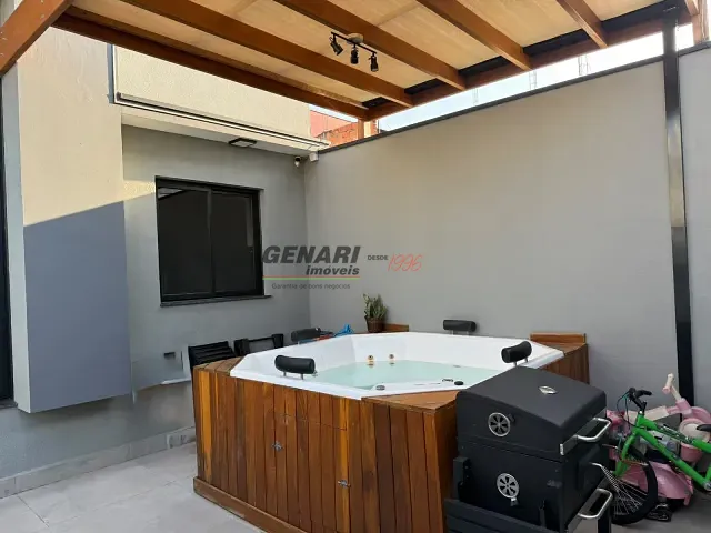 Casa com 150m² 2 quartos e 3 banheiros, à venda ou para alugar, no bairro Parque Residencial Sabiás em Indaiatuba