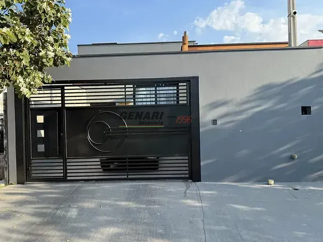 Casa com 150m² 2 quartos e 3 banheiros, à venda ou para alugar, no bairro Parque Residencial Sabiás em Indaiatuba
