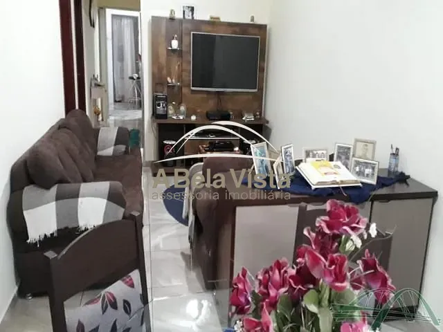 Casa com 300m² 3 quartos e 1 banheiro, à venda, no bairro JD SANTA MARIA em Porto Ferreira