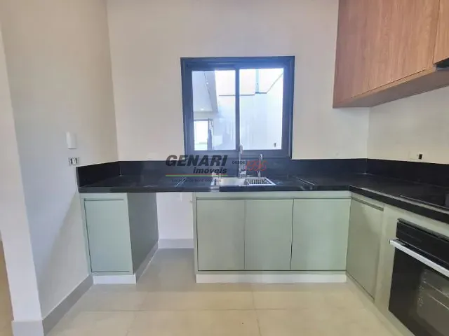 Casa com 150m² 3 quartos e 1 banheiro, à venda, no bairro Jardim Bom Sucesso em Indaiatuba