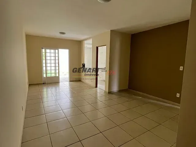 Casa com 120m² 3 quartos e 2 banheiros, à venda ou para alugar, no bairro Jardim São Francisco em Indaiatuba