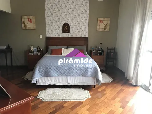 Casa com 414m² 3 quartos e 5 banheiros, à venda, no bairro Urbanova em São José dos Campos