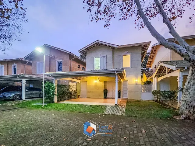 Casa com 232m² 3 quartos e 3 banheiros, à venda, no bairro Jardim Passárgada I em Cotia