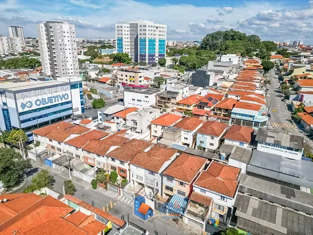 Casa com 276m² 3 quartos e 2 banheiros, à venda, no bairro Jardim das Flores em Osasco