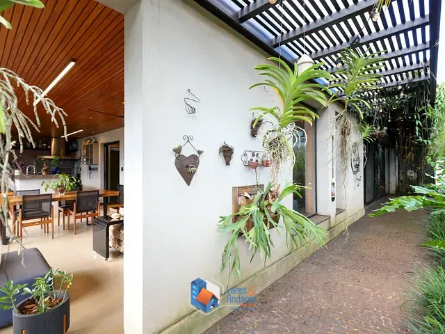 Casa com 702m² 4 quartos e 7 banheiros, à venda, no bairro Jardim Olhos D´Água I em Ribeirão Preto