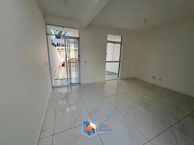 Casa com 128m² 3 quartos e 3 banheiros, à venda, no bairro Jardim Adriana em Guarulhos
