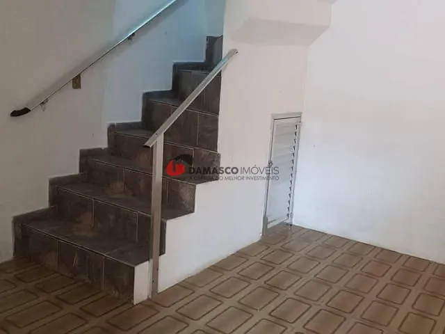 Casa com 96m² 2 quartos e 1 banheiro, à venda, no bairro Nova Gerti em São Caetano do Sul