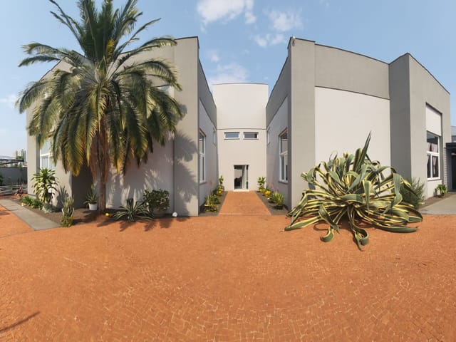 Foto do Casa - Casa à venda 5 Quartos, 4 Suites, 5 Vagas, 1000M², Mediterrâneo, Londrina - PR | Londrina Cred Imóveis