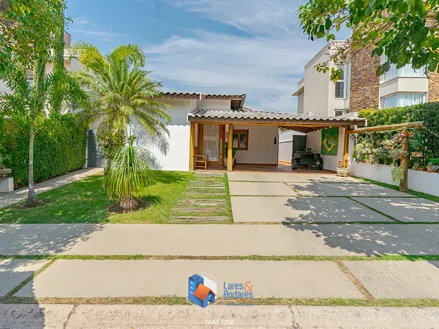 Casa com 320m² 3 quartos e 3 banheiros, à venda, no bairro Jardim Residencial Alto de Itaici em Indaiatuba