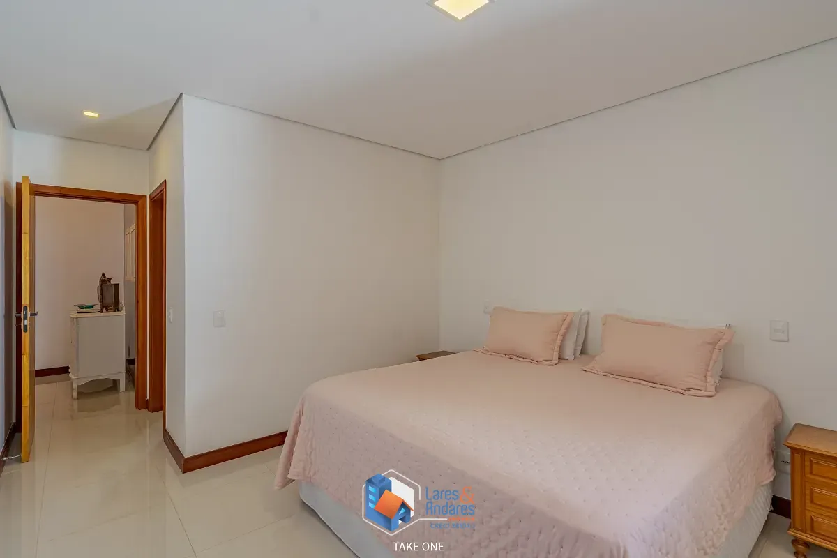 Casa, 3 quartos, 200 m² - Foto 25