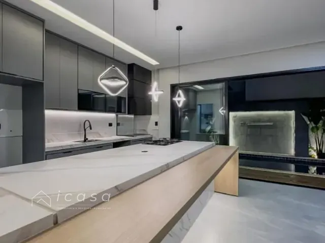 Casa com 300m² 4 quartos e 5 banheiros, à venda, no bairro Residencial Ouro Ville em Taubaté