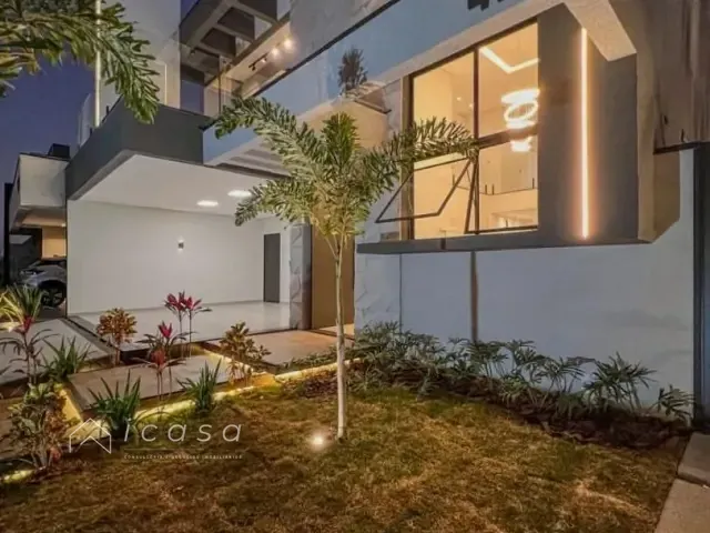 Casa com 300m² 4 quartos e 5 banheiros, à venda, no bairro Residencial Ouro Ville em Taubaté